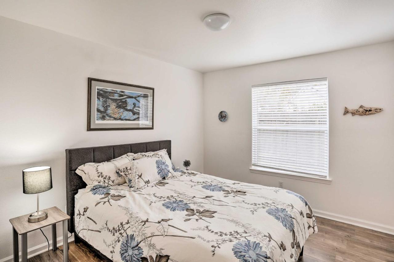 Mount Shasta Escape With Balcony About Walk To Dtwn Villa Екстериор снимка